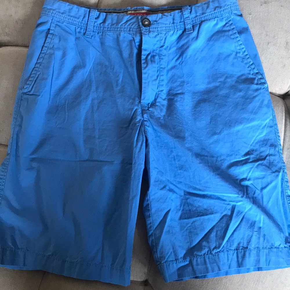 Men’s izod shorts size 30